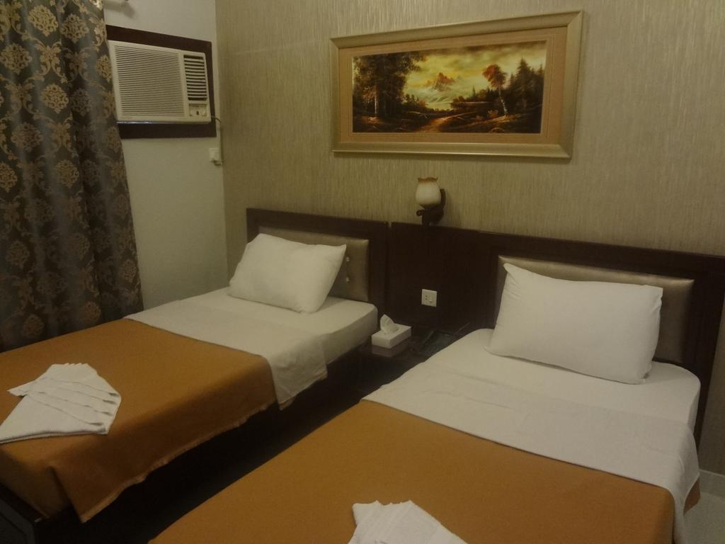 Al Sabkha Hotel Dubai Buitenkant foto