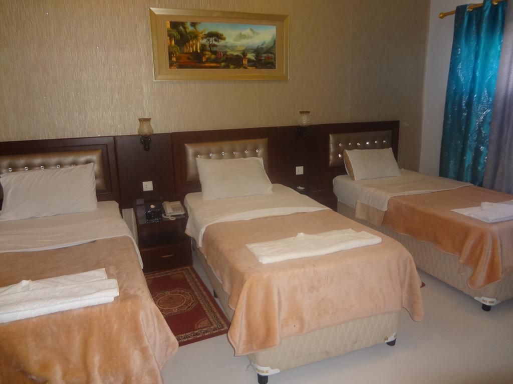 Al Sabkha Hotel Dubai Buitenkant foto